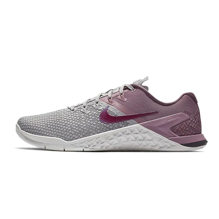 Nike Metcon 4 XD Grey True Berry Женские кроссовки Атмосфера-Серый сливовый-Dust Summit-Белый CD3128-008
Nike Metcon 4 XD Grey True Berry Женские кроссовки Атмосфера-Серый сливовый-Dust Summit-Белый CD3128-008
