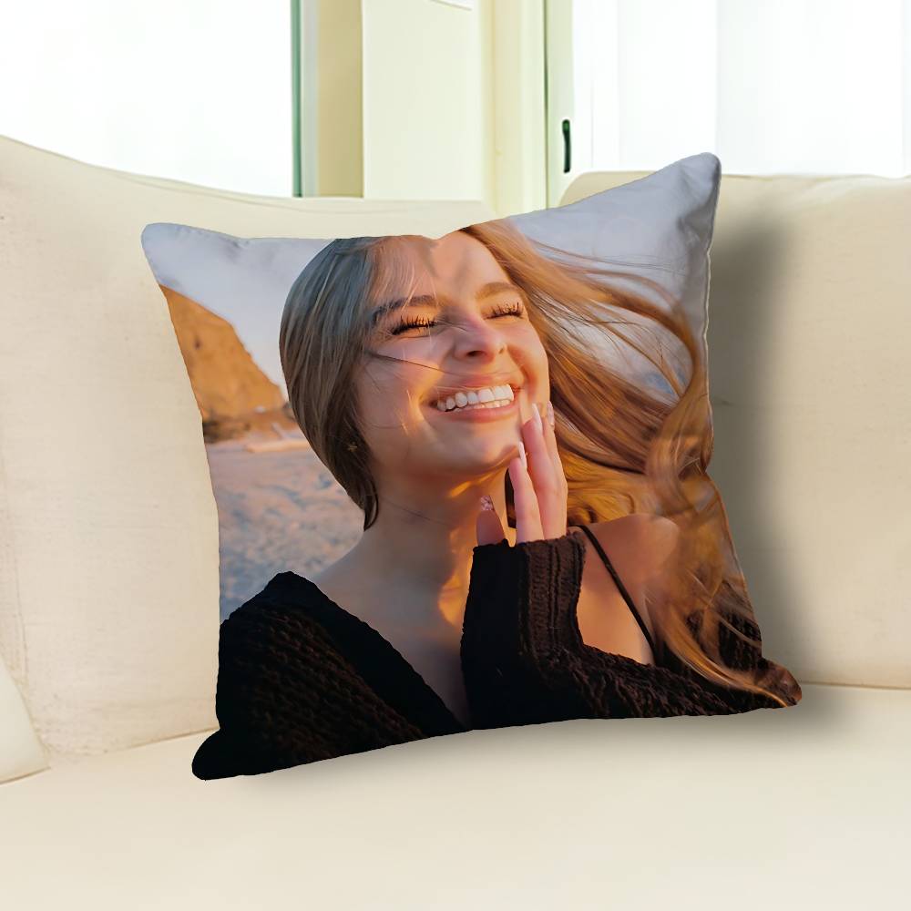 Singer A-Addisons R-Rae Anime Celebrity Merchandise All-Match Printed Pillow Case Sofa Car Office Room Decoration Protector 30cmx30cm
Singer A-Addisons R-Rae Anime Celebrity Merchandise All-Match Printed Pillow Case Sofa Car Office Room Decoration Protector 30cmx30cm