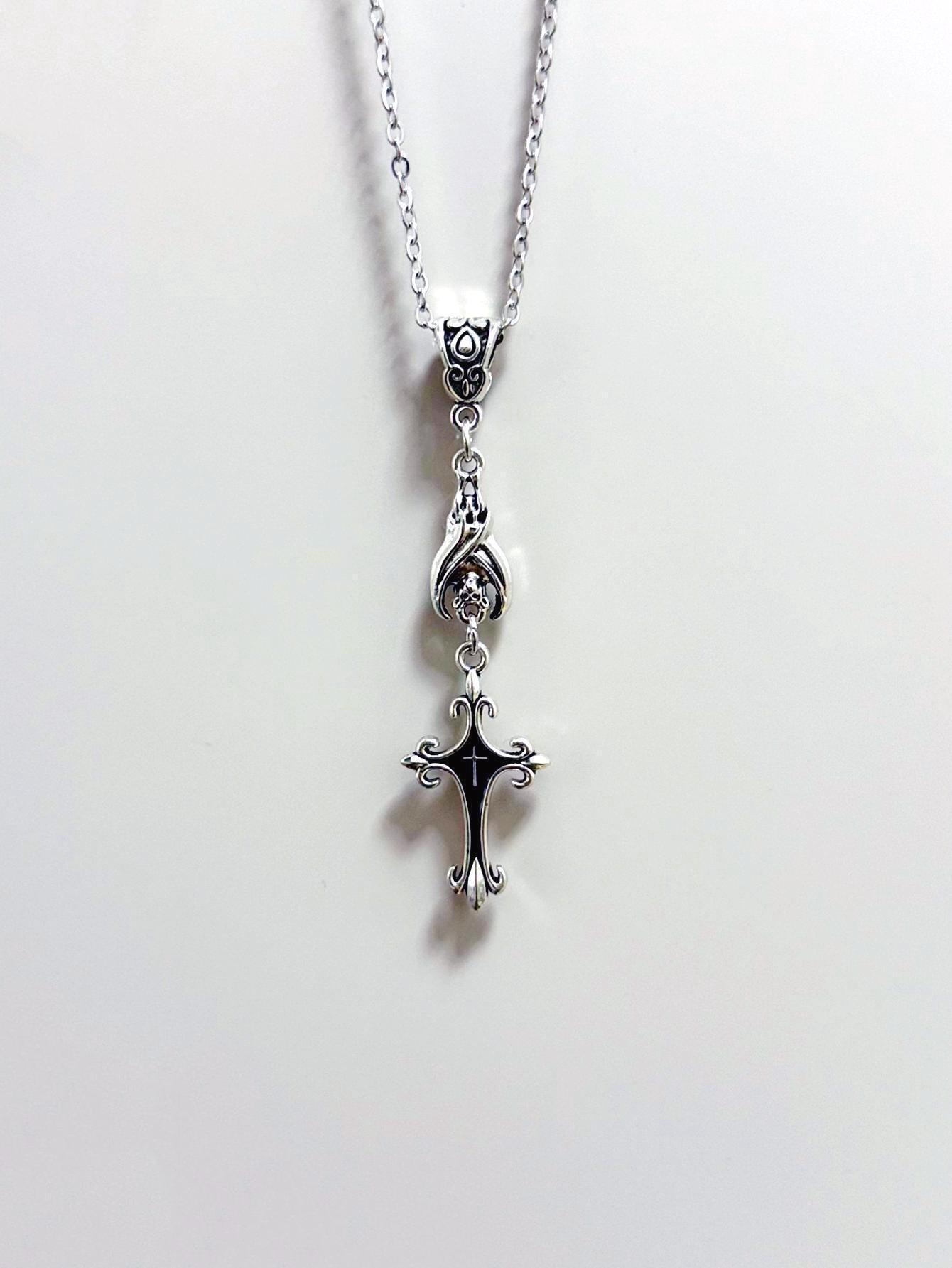 Exquisite Goth Sliver Color Stainless Steel Vampire Bat Red Drip Glaze Cross Pendant Necklace for Women Halloween Party Jewelry чорний
Exquisite Goth Sliver Color Stainless Steel Vampire Bat Red Drip Glaze Cross Pendant Necklace for Women Halloween Party Jewelry чорний