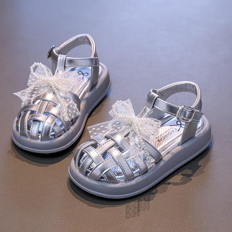 Summer Girls Princess Sandals, Soft Sole Woven Closed Toe Beach Shoes for Middle & Big Kids 37 срібний
Summer Girls Princess Sandals, Soft Sole Woven Closed Toe Beach Shoes for Middle & Big Kids 37 срібний