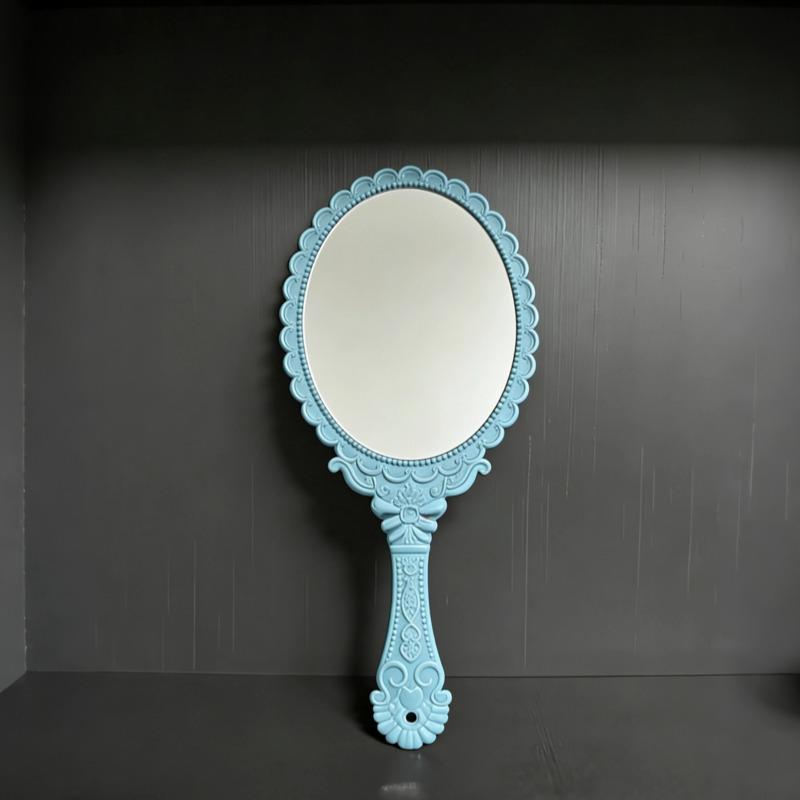 Retro Floral HD Makeup Mirror: Korean European Style, Portable Handheld Princess Design for Beauty and Salon Use
Retro Floral HD Makeup Mirror: Korean European Style, Portable Handheld Princess Design for Beauty and Salon Use