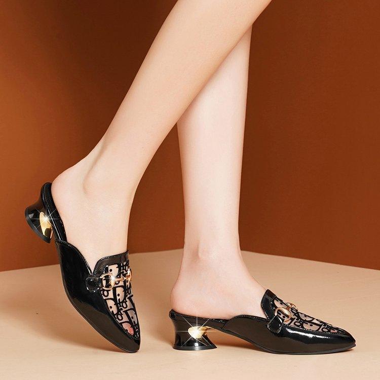 Mesh Baotou Slippers Women s 2025 New Soft Leather Coarse Heel Baotou Mesh Slippers Fashion, Breathable, Non-slip and Wear-resistant 35
Mesh Baotou Slippers Women s 2025 New Soft Leather Coarse Heel Baotou Mesh Slippers Fashion, Breathable, Non-slip and Wear-resistant 35