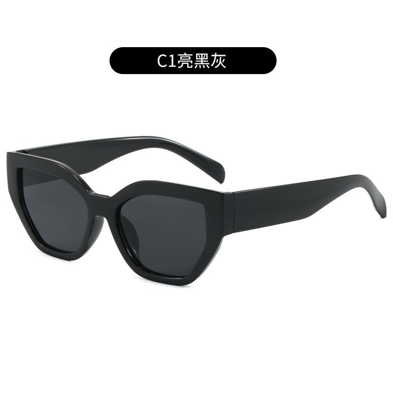 European American Style Sunglasses Women Cat Eye Shape Anti-glare Men Sun Glasses Hiking Travelling Women Sunglass черный серый
European American Style Sunglasses Women Cat Eye Shape Anti-glare Men Sun Glasses Hiking Travelling Women Sunglass черный серый