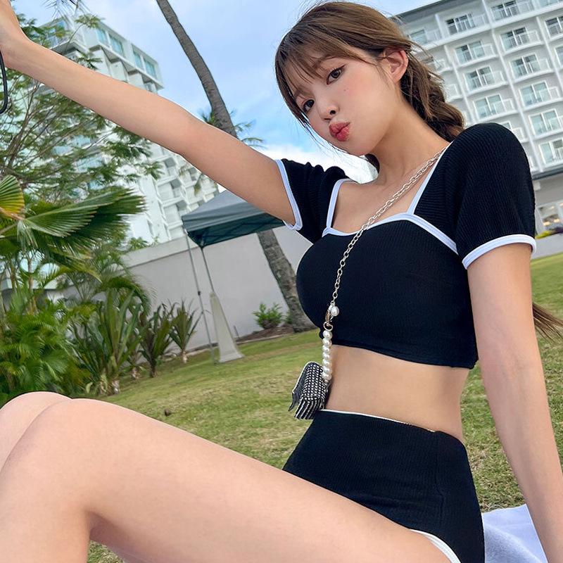 Korean Style Solid Color Two-Piece Bikini: Sexy, Slimming, High-End Swimwear for Women L
Korean Style Solid Color Two-Piece Bikini: Sexy, Slimming, High-End Swimwear for Women L