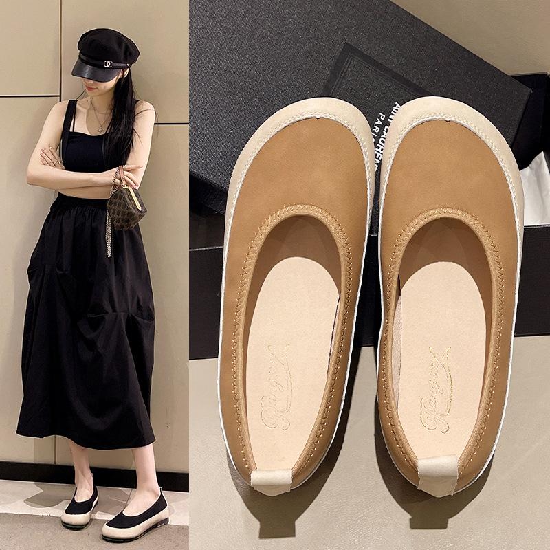 2024 summer new soft leather handmade thick-soled wedge single shoes soft sole soft surface shallow mouth foot cover women s shoes nurse shoes women 40 чорний
2024 summer new soft leather handmade thick-soled wedge single shoes soft sole soft surface shallow mouth foot cover women s shoes nurse shoes women 40 чорний