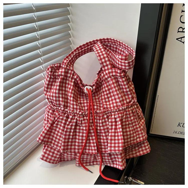 Casual Ruffles Design Women s Drawstring Shoulder Bags Commute Simple Ladies Plaid Tote Shopping Bag Large Capacity Handbags
Casual Ruffles Design Women s Drawstring Shoulder Bags Commute Simple Ladies Plaid Tote Shopping Bag Large Capacity Handbags