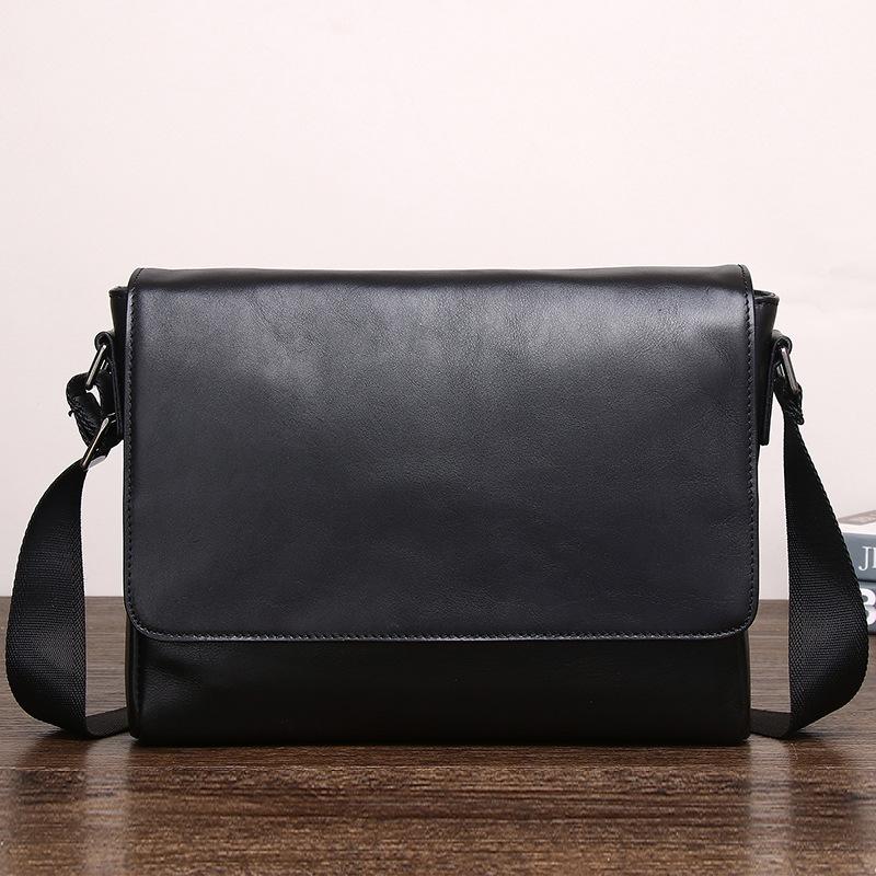 Men S Genuine Leather Messenger Bag, First-Layer Cowhide Shoulder Bag, Casual Business Horizontal Diagonal Backpack. чорний
Men S Genuine Leather Messenger Bag, First-Layer Cowhide Shoulder Bag, Casual Business Horizontal Diagonal Backpack. чорний