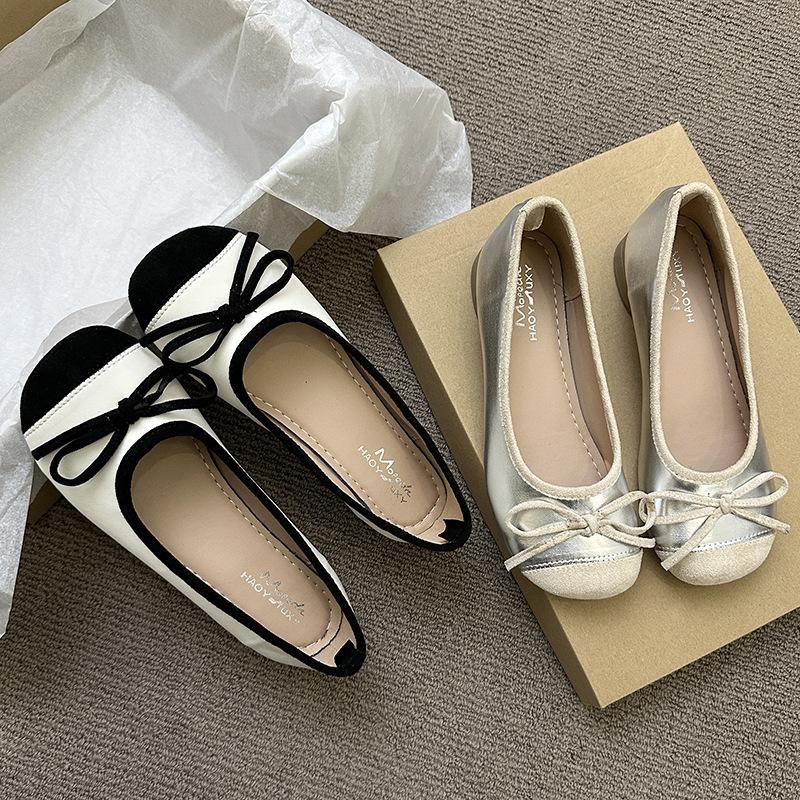 Splicing bow shallow mouth with skirt single shoes new spring and autumn fashion shoes 35
Splicing bow shallow mouth with skirt single shoes new spring and autumn fashion shoes 35