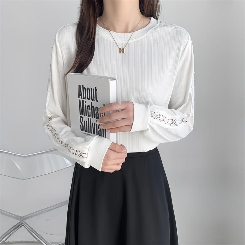 2026 New Spring Women s Tree Bark Pattern Hollow Lace Sleeve Slim Fit Versatile Casual T-Shirt Top one size белый
2026 New Spring Women s Tree Bark Pattern Hollow Lace Sleeve Slim Fit Versatile Casual T-Shirt Top one size белый