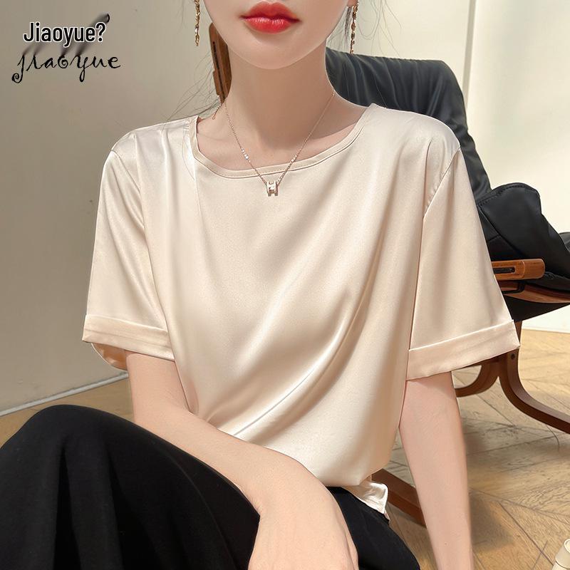 2025 Summer Women s Plus Size Loose Imitation Silk Round Neck Short Sleeve Pullover Shirt XXXL
2025 Summer Women s Plus Size Loose Imitation Silk Round Neck Short Sleeve Pullover Shirt XXXL