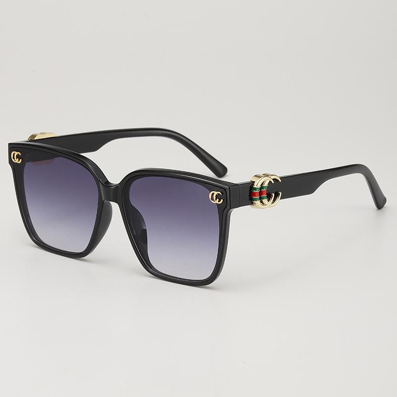 Ins 2025 Luxury Designer UV400 Sunglasses Women Girls New Trendy Oval Sun Glasses Ladies Vintage Round Gafas De Sol no case
Ins 2025 Luxury Designer UV400 Sunglasses Women Girls New Trendy Oval Sun Glasses Ladies Vintage Round Gafas De Sol no case