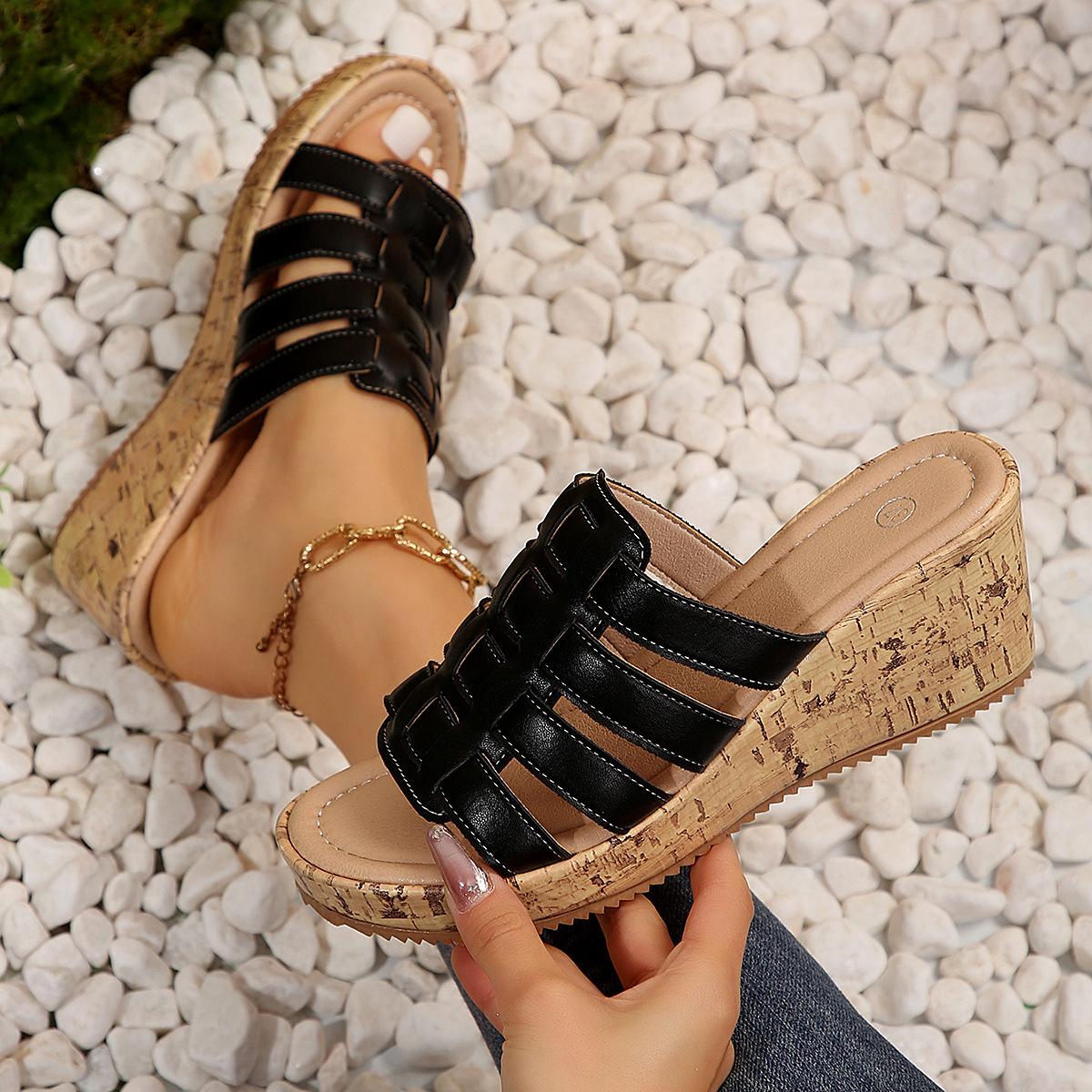 Fashion Plus Size 35-43 Shoes for Women Summer Fashion Wedge Slippers Platform Outdoor Beach Non-slip Sandalias De Mujer Women Sandals 35
Fashion Plus Size 35-43 Shoes for Women Summer Fashion Wedge Slippers Platform Outdoor Beach Non-slip Sandalias De Mujer Women Sandals 35