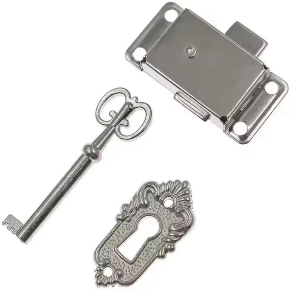 Classic Style Antique Bronze Skeleton Key Lock Vintage with Keys and Screws Cabinet Lock DIY Furniture Lock Furniture
Classic Style Antique Bronze Skeleton Key Lock Vintage with Keys and Screws Cabinet Lock DIY Furniture Lock Furniture
