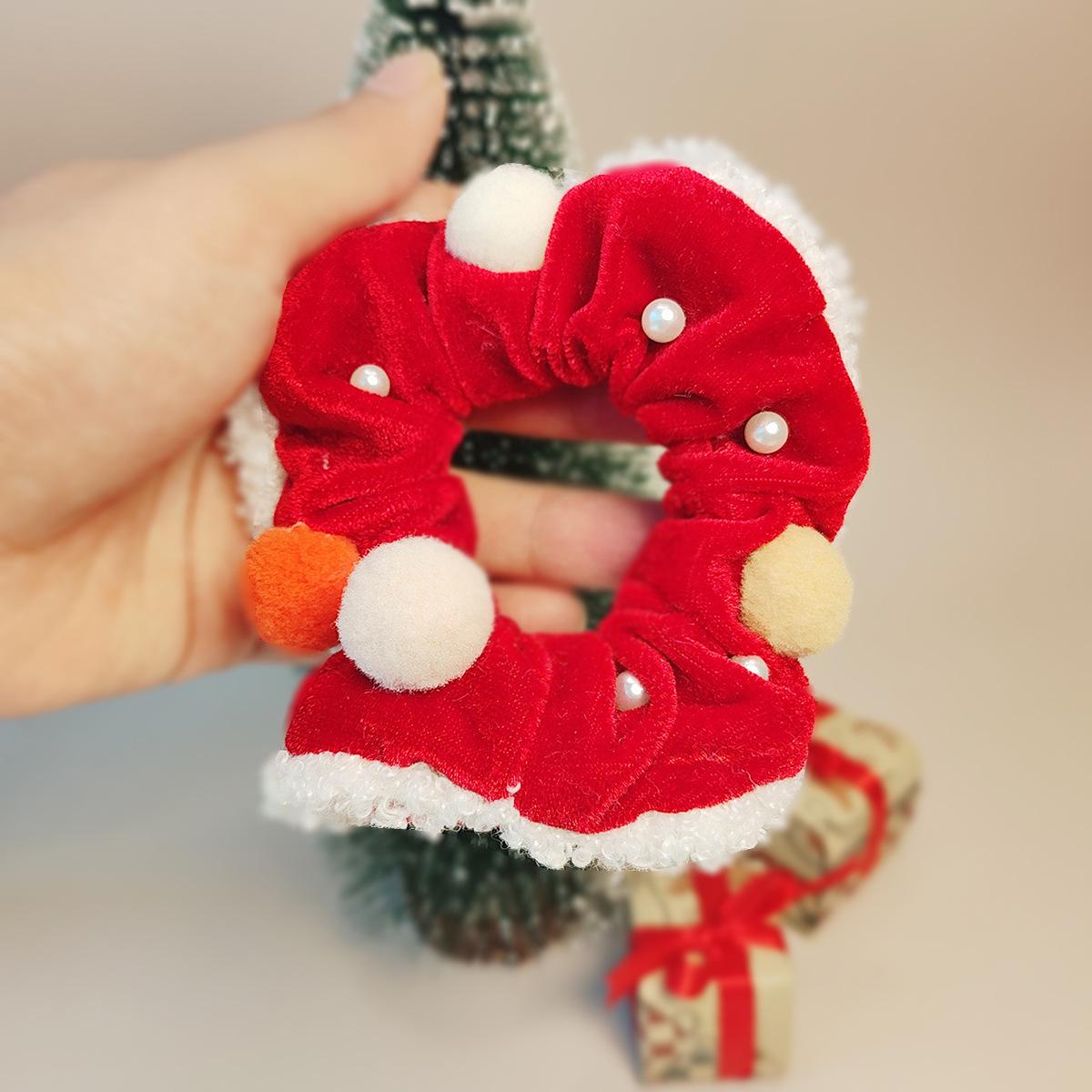 Red Pompon Velvet Hair Tie - Cute and Versatile for High Ponytails and Buns червоний
Red Pompon Velvet Hair Tie - Cute and Versatile for High Ponytails and Buns червоний