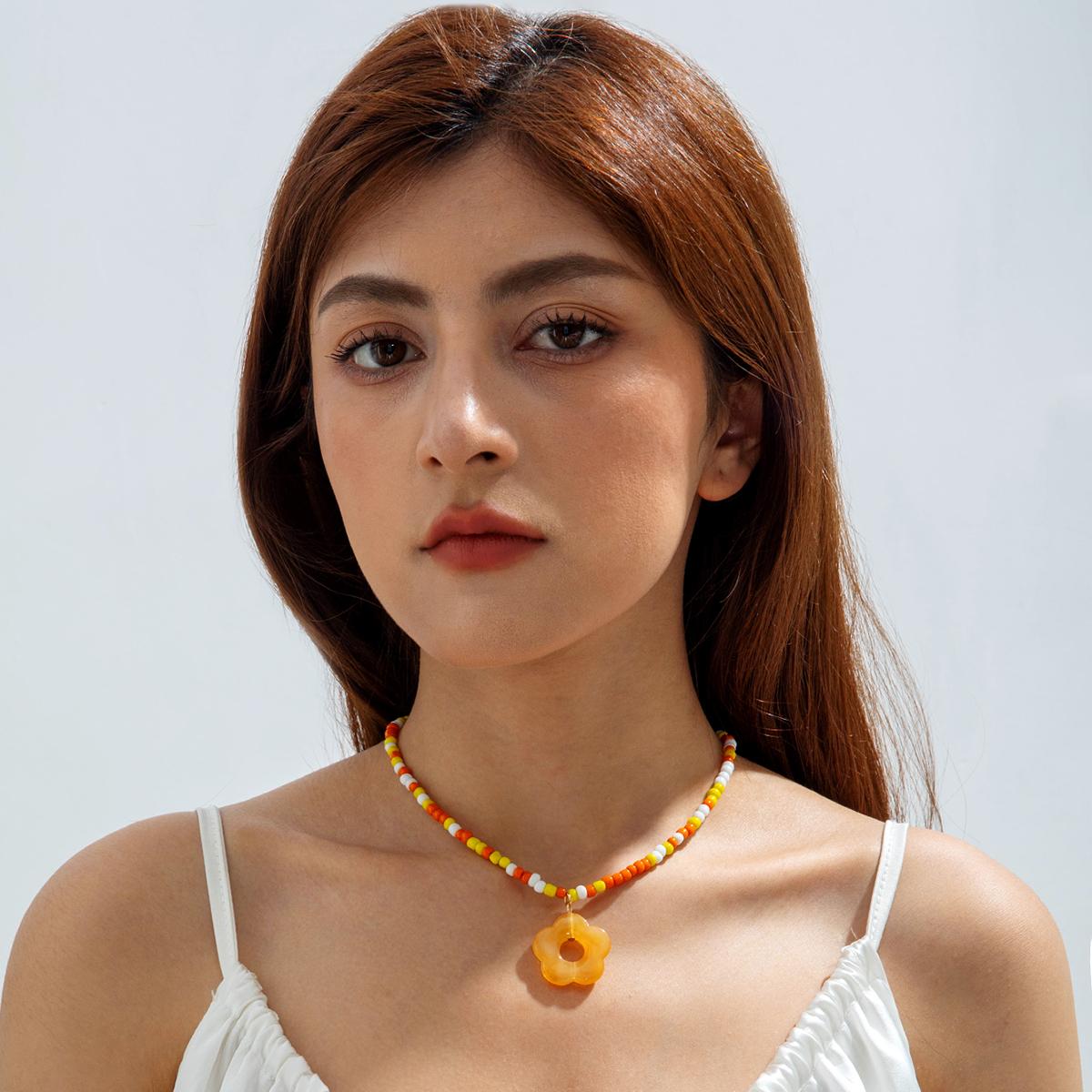 Летний Новый Стиль Свежий Темперамент Смола Полый Цветок Подвеска Колорблок Рисовые Бусины Ожерелье Женские Украшения Повседневное Ожерелье
Летний Новый Стиль Свежий Темперамент Смола Полый Цветок Подвеска Колорблок Рисовые Бусины Ожерелье Женские Украшения Повседневное Ожерелье