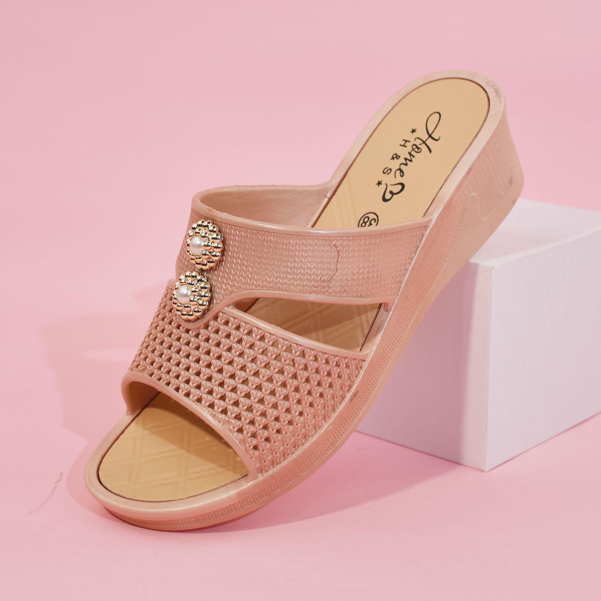 2025 New Women s Summer Thick Soled High Heels Indoor Fashion Home Cool Slippers 40 золотой
2025 New Women s Summer Thick Soled High Heels Indoor Fashion Home Cool Slippers 40 золотой