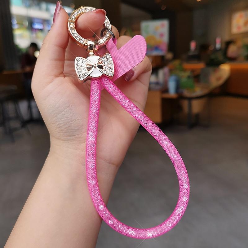 Ins Style Diamond Phone Case Lanyard Bag Pendant High-End Bracelet Elegant And Exquisite Women S Luxury Feeling
Ins Style Diamond Phone Case Lanyard Bag Pendant High-End Bracelet Elegant And Exquisite Women S Luxury Feeling