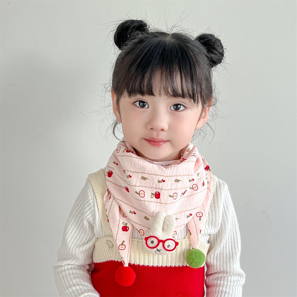 Дитячий трикутний шарф із мультяшним кроликом: Тепла, Вітрозахисна, Двостороння Шийна Хустка для Хлопчиків та Дівчаток - Осінньо-Зимова Версія 1-8 Years
Дитячий трикутний шарф із мультяшним кроликом: Тепла, Вітрозахисна, Двостороння Шийна Хустка для Хлопчиків та Дівчаток - Осінньо-Зимова Версія 1-8 Years