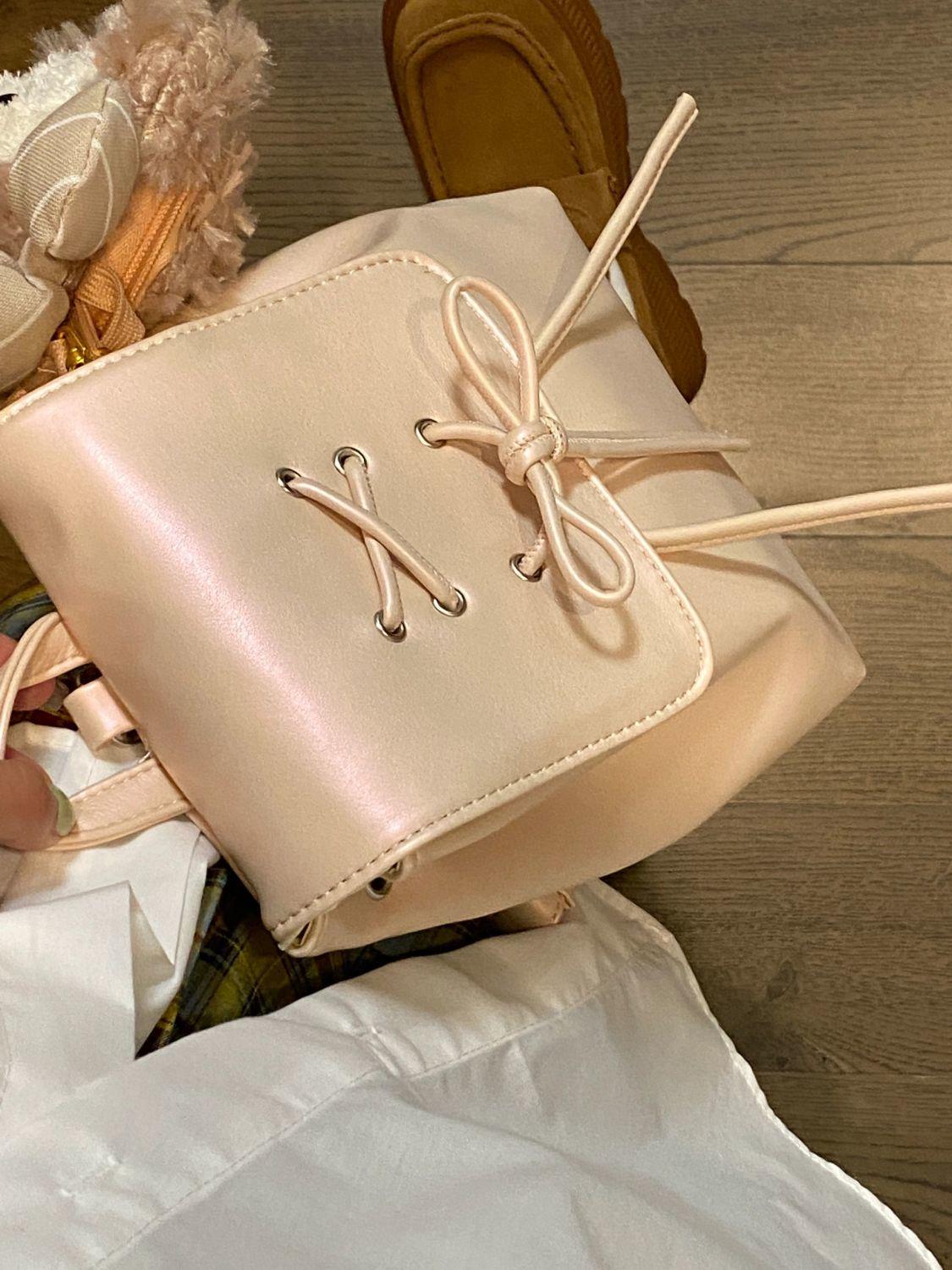 Шикарный женский рюкзак в балетном стиле с дизайном в стиле принцессы и колледжа розовый
Шикарный женский рюкзак в балетном стиле с дизайном в стиле принцессы и колледжа розовый