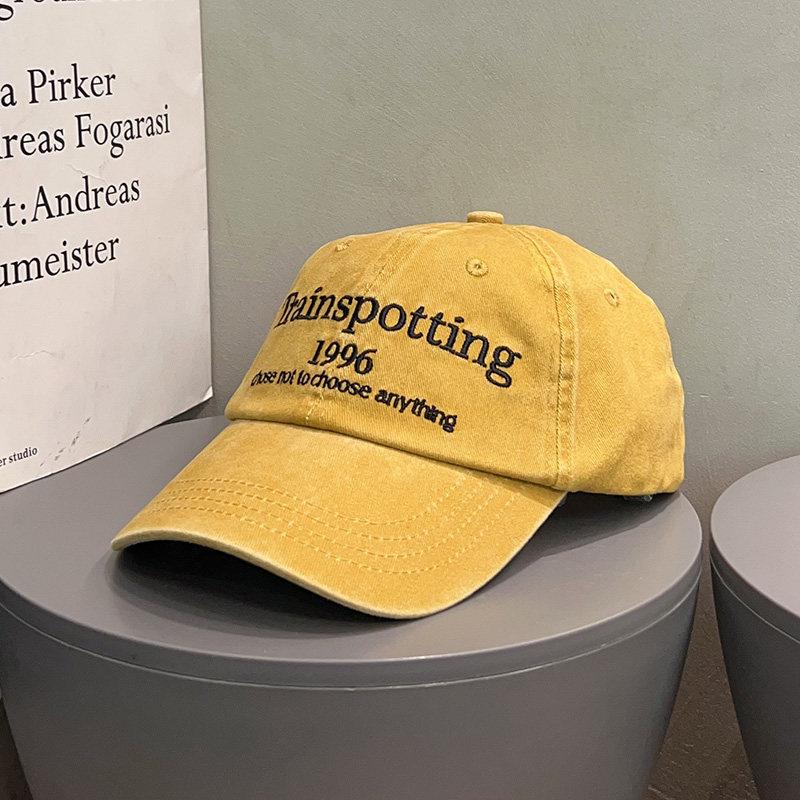 Korean China-Chic Brand Vintage Washed Embroidered Letter Baseball Hats Men Women Street Soft Top Sunshade Couples Used Duck Tongue Adjustable
Korean China-Chic Brand Vintage Washed Embroidered Letter Baseball Hats Men Women Street Soft Top Sunshade Couples Used Duck Tongue Adjustable