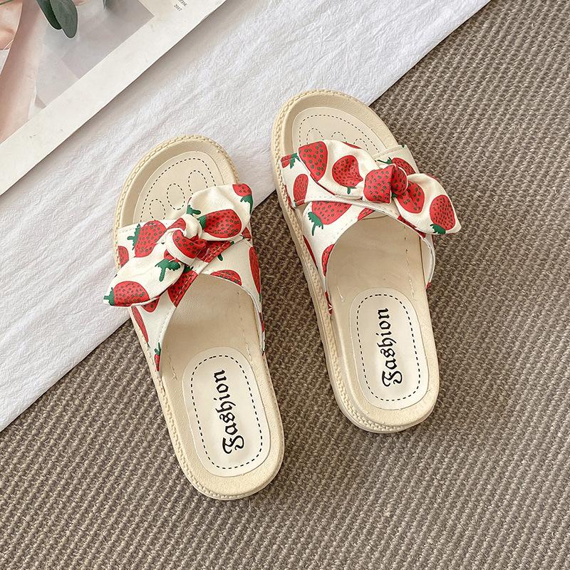 New fashion go out platform beach shoes two wear bow cool slippers women s summer wear fashion 35
New fashion go out platform beach shoes two wear bow cool slippers women s summer wear fashion 35