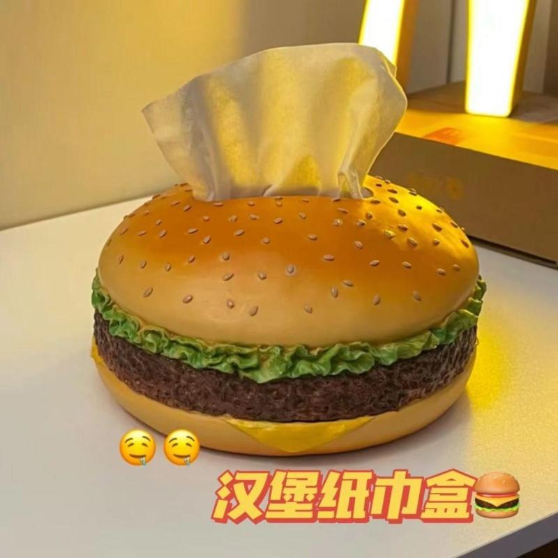 Hamburger Design Tissue Box Creative Kraft Paper Holder for Living Room Decor Fun Home Accessory Retro Style Novelty Gift
Hamburger Design Tissue Box Creative Kraft Paper Holder for Living Room Decor Fun Home Accessory Retro Style Novelty Gift