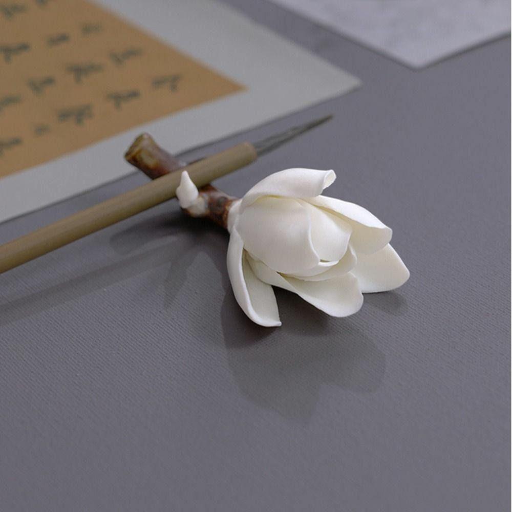 Ceramics Magnolia Shape Incense Stick Holder Writing Brush Stand Home Decor Aromatherapy Base magnolia
Ceramics Magnolia Shape Incense Stick Holder Writing Brush Stand Home Decor Aromatherapy Base magnolia