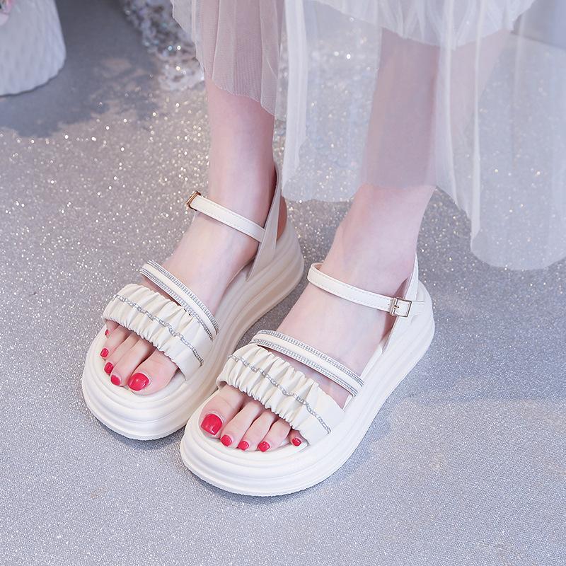 thick-soled large-size sandals female summer 2025 new fashion outer wear fairy style flat-soled beach shoes 35
thick-soled large-size sandals female summer 2025 new fashion outer wear fairy style flat-soled beach shoes 35