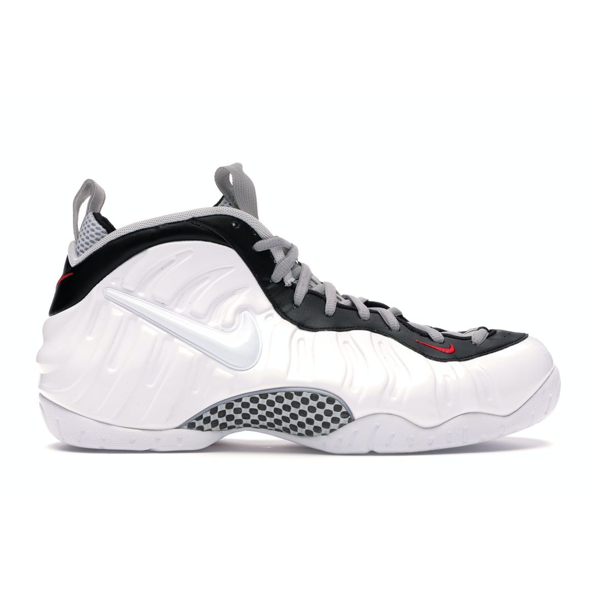 Кроссовки унисекс Nike Air Foamposite Pro Chrome White Black University Red 624041-103
Кроссовки унисекс Nike Air Foamposite Pro Chrome White Black University Red 624041-103