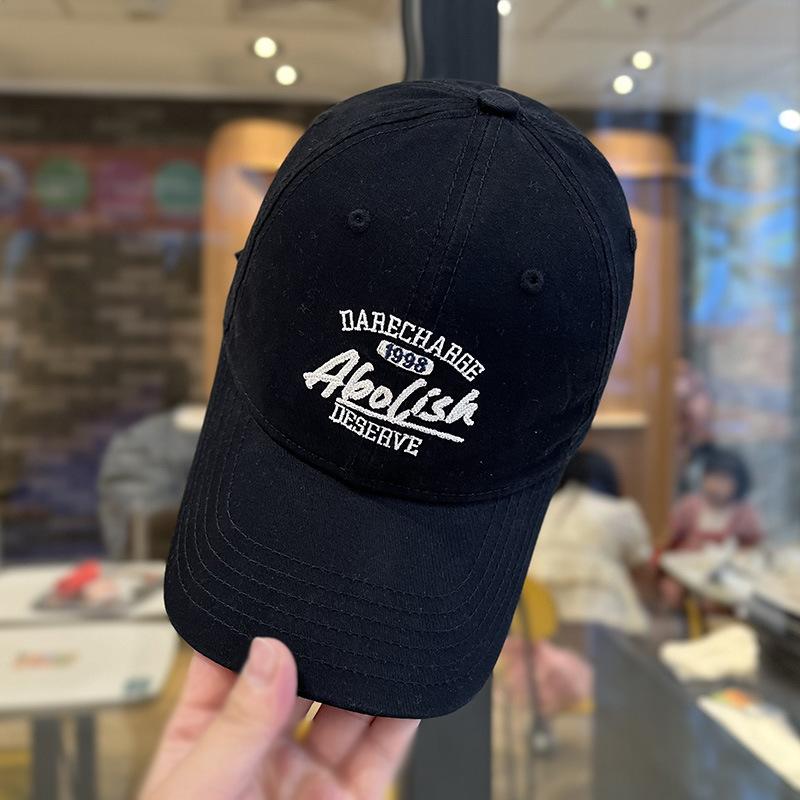 Модная бейсболка с объемной вышивкой и буквами для детей, весна и осень, уличная универсальная кепка для маленькой пары 54-58cm adjustable чёрный
Модная бейсболка с объемной вышивкой и буквами для детей, весна и осень, уличная универсальная кепка для маленькой пары 54-58cm adjustable чёрный