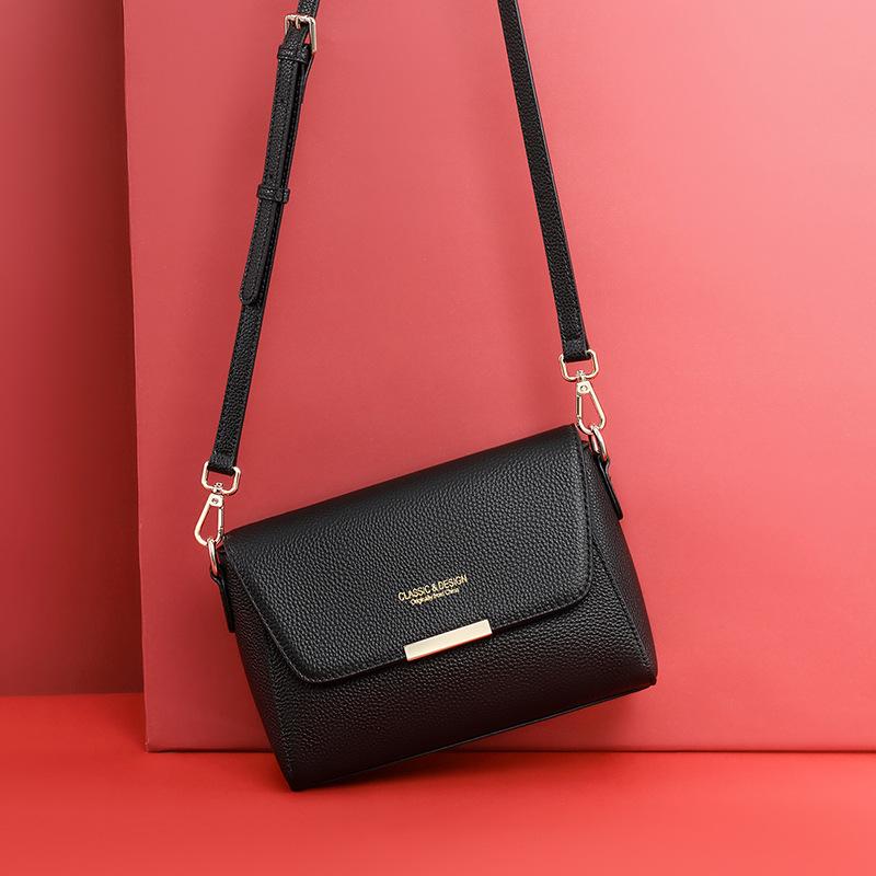Bags Autumn and Winter Women s Crossbody Versatile Mom Bag Fashion Shoulder Bag Premium Casual Light Luxury Small Square Bag
Bags Autumn and Winter Women s Crossbody Versatile Mom Bag Fashion Shoulder Bag Premium Casual Light Luxury Small Square Bag