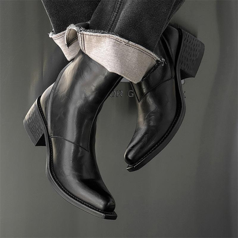 Chelsea boots heightening Martin boots men s pointed head niche tide platform wizard boots upturned British style 88827-J 46 чорний
Chelsea boots heightening Martin boots men s pointed head niche tide platform wizard boots upturned British style 88827-J 46 чорний