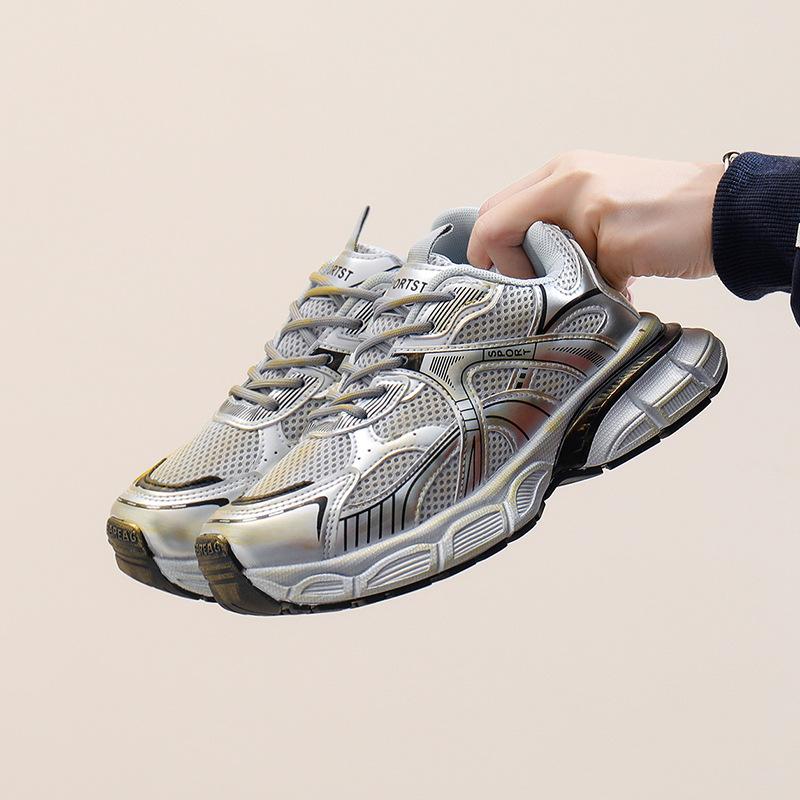 Кроссовки для бега на толстой подошве для женщин, повседневные, легкие, сетчатые, для ходьбы, женские, удобные, со шнуровкой, теннисные кроссовки, спортивная обувь для активного отдыха 40 серебряный
Кроссовки для бега на толстой подошве для женщин, повседневные, легкие, сетчатые, для ходьбы, женские, удобные, со шнуровкой, теннисные кроссовки, спортивная обувь для активного отдыха 40 серебряный