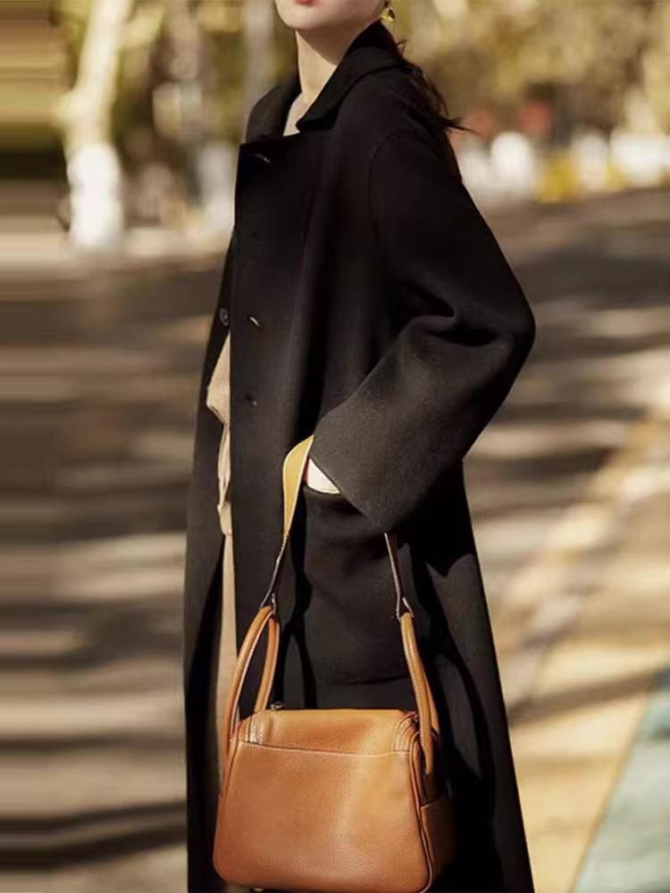 Двустороннее шерстяное пальто средней длины H-силуэта, тибетское мясо, тонкое, утолщенное, теплое, двустороннее шерстяное пальто женское M (120-70kg) чёрный
Двустороннее шерстяное пальто средней длины H-силуэта, тибетское мясо, тонкое, утолщенное, теплое, двустороннее шерстяное пальто женское M (120-70kg) чёрный