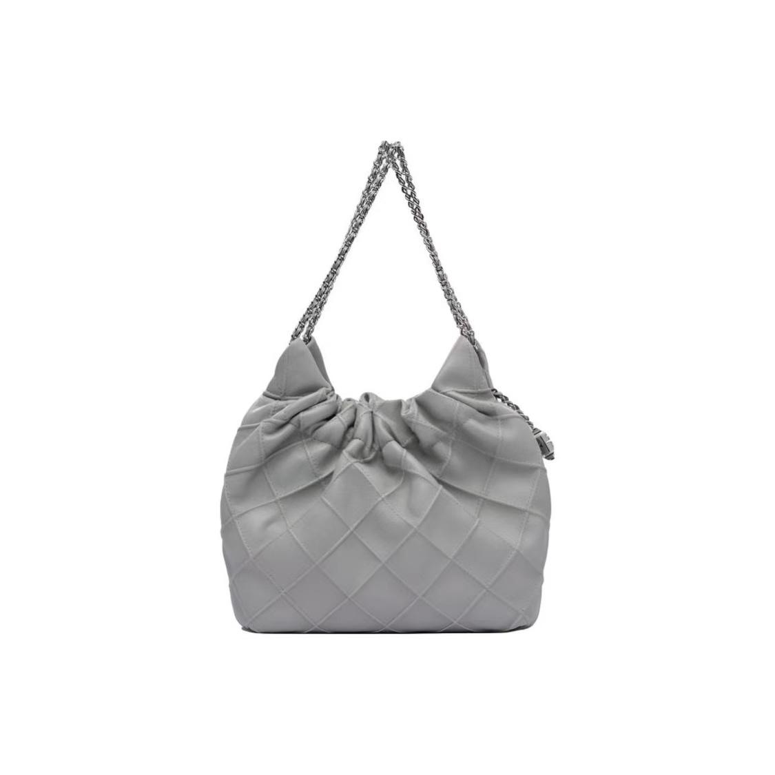 Tory Burch Fleming Chain Strap Logo Pendant Napa Leather Half Moon Mini Handbag Women Handbags Gray 162451-021 Basic Set (Bag+Dust Bag)
Tory Burch Fleming Chain Strap Logo Pendant Napa Leather Half Moon Mini Handbag Women Handbags Gray 162451-021 Basic Set (Bag+Dust Bag)