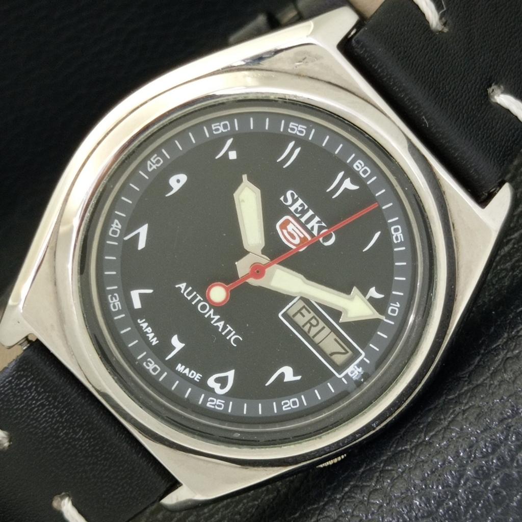 Б/У винтажные автоматические японские мужские часы SEIKO 5 с черным циферблатом в арабском стиле a434647-2 R121-a434647
Б/У винтажные автоматические японские мужские часы SEIKO 5 с черным циферблатом в арабском стиле a434647-2 R121-a434647