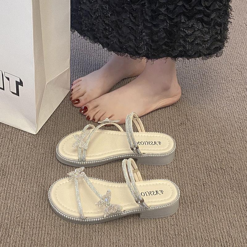 2025 summer new women s fashion bow rhinestone sandals versatile temperament solid color two wear cool slippers women 35 бежевый
2025 summer new women s fashion bow rhinestone sandals versatile temperament solid color two wear cool slippers women 35 бежевый