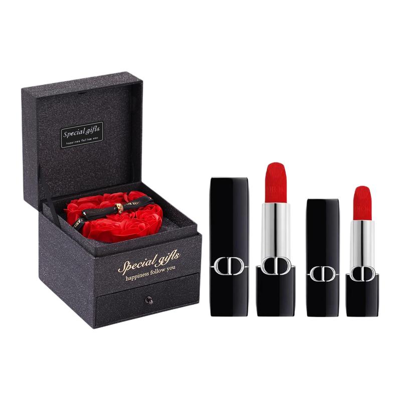 DIOR Lipstick New version velvet 999 (formal wear) comes with #999 velvet - new version 1.5g синій
DIOR Lipstick New version velvet 999 (formal wear) comes with #999 velvet - new version 1.5g синій
