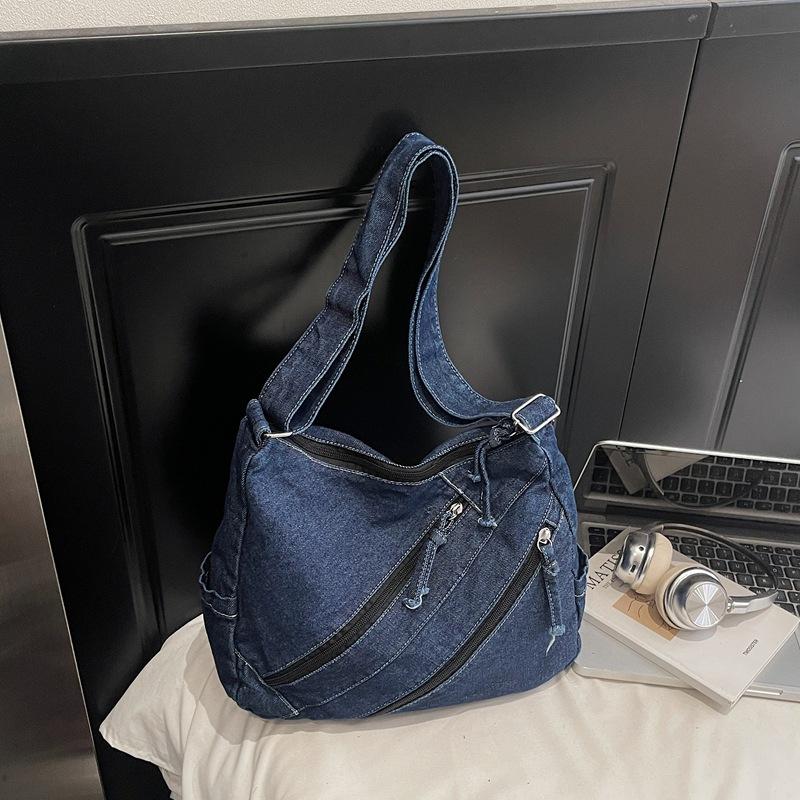 Женская джинсовая сумка с несколькими карманами большой вместимости, сумка через плечо
Женская джинсовая сумка с несколькими карманами большой вместимости, сумка через плечо