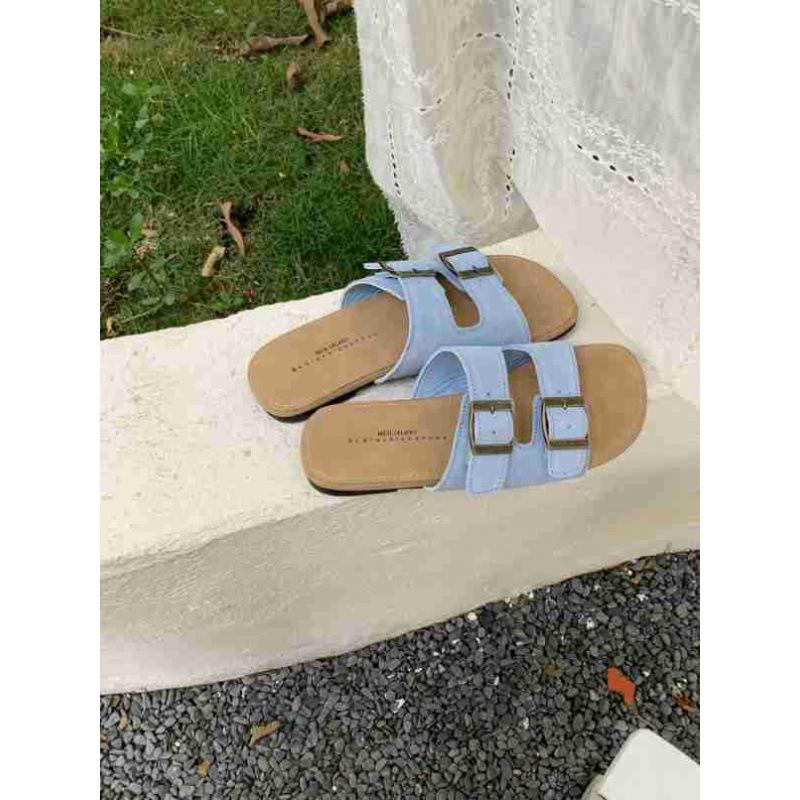 Летние универсальные шлепанцы на плоской подошве с пряжкой-ремнем в виде одной буквы для женщин, для повседневной носки, пляжные, крутые шлепанцы 36 небесно-голубой
Летние универсальные шлепанцы на плоской подошве с пряжкой-ремнем в виде одной буквы для женщин, для повседневной носки, пляжные, крутые шлепанцы 36 небесно-голубой