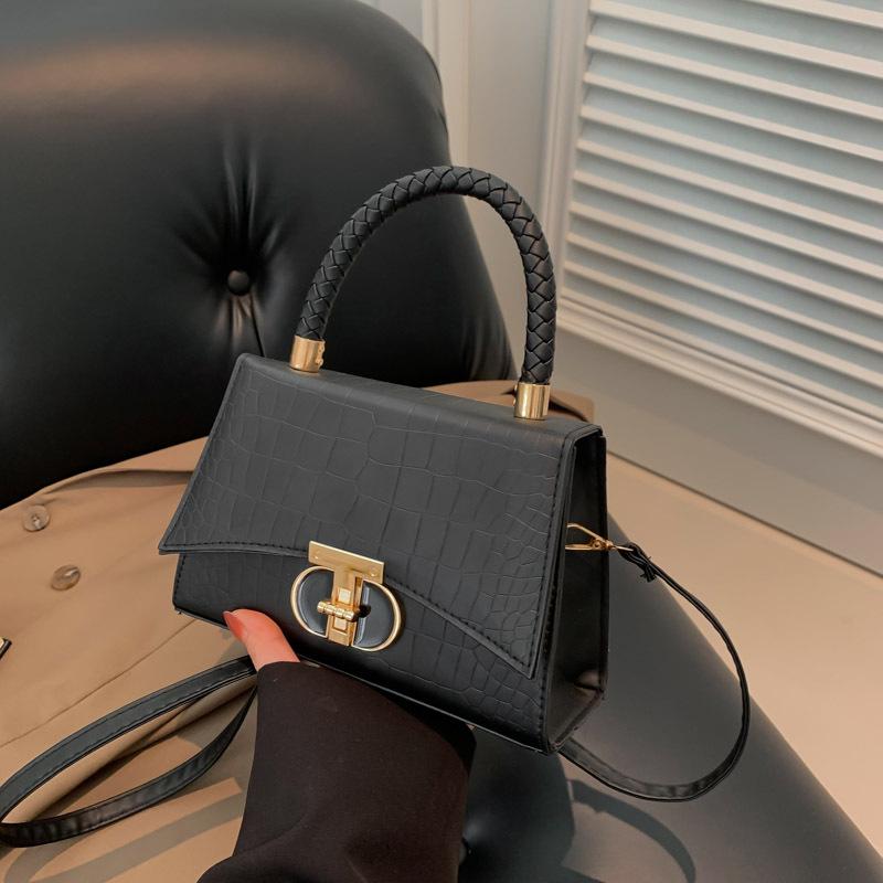 Korean PU Crocodile Pattern Retro Handbag: 2023 Women s Simple, Stylish Shoulder Bag. білий
Korean PU Crocodile Pattern Retro Handbag: 2023 Women s Simple, Stylish Shoulder Bag. білий