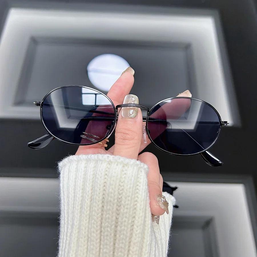 Round Retro Sunglasses Women Men Fashion Vintage Sun Glasses Female Male Frame Personality Mirror Travel Punk Other
Round Retro Sunglasses Women Men Fashion Vintage Sun Glasses Female Male Frame Personality Mirror Travel Punk Other