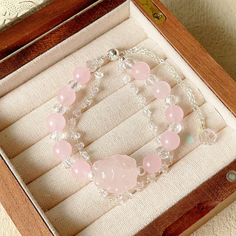 Niche exquisite nine-tailed fox powder crystal bracelet for girlfriend and girlfriend gifts
Niche exquisite nine-tailed fox powder crystal bracelet for girlfriend and girlfriend gifts