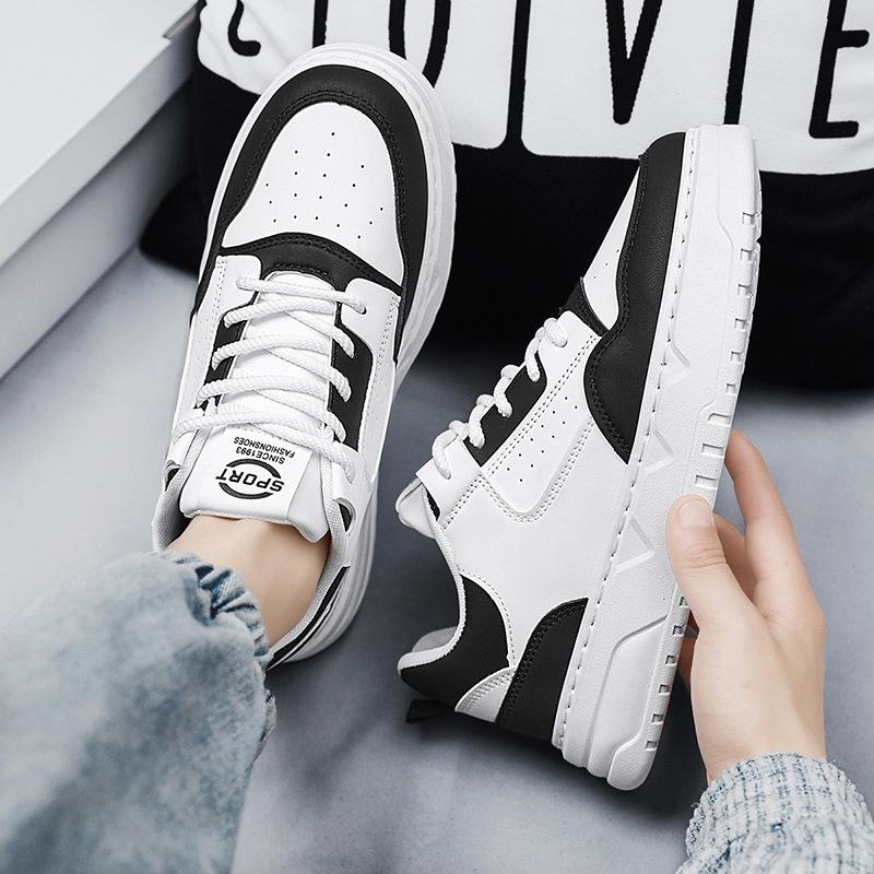 Korean version of fashion low-top lace-up casual board shoes men s trend lightweight platform shoes student travel white shoes 44
Korean version of fashion low-top lace-up casual board shoes men s trend lightweight platform shoes student travel white shoes 44