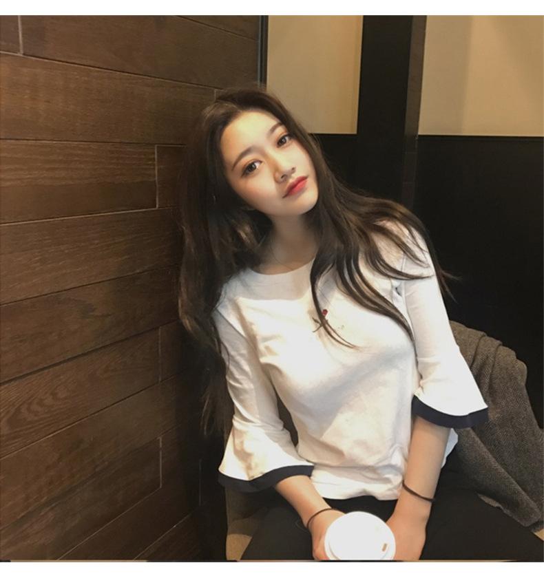 Summer Korean version of the new horn sleeve embroidered short-sleeved T-shirt, female student top, and one piece of women s clothing will 2XL білий
Summer Korean version of the new horn sleeve embroidered short-sleeved T-shirt, female student top, and one piece of women s clothing will 2XL білий