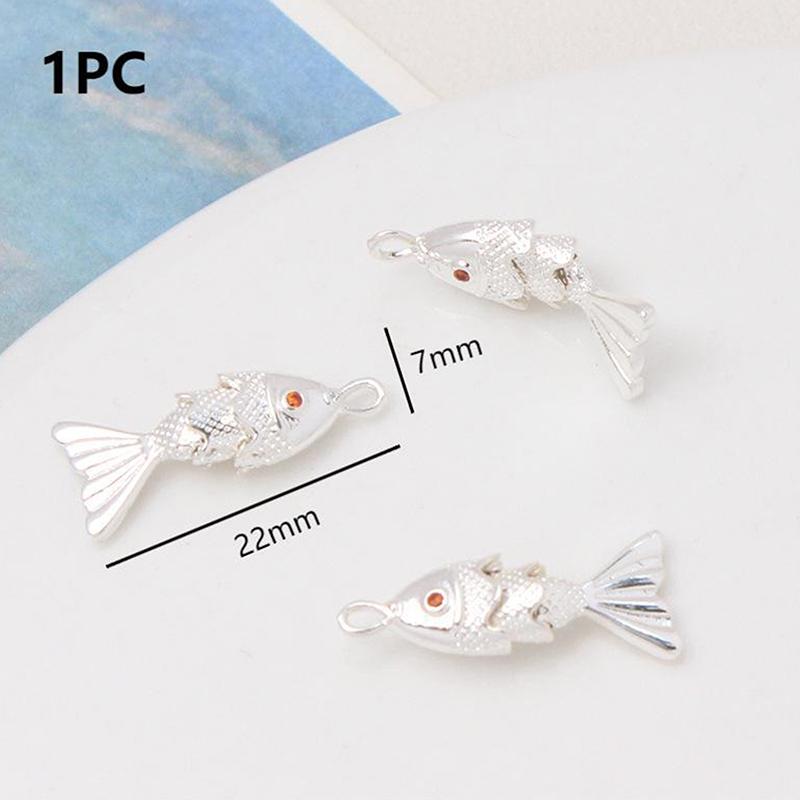 Металлические шармы в китайском стиле в форме рыбок с красными цирконами паве для самостоятельного изготовления ожерелий, браслетов, серег, аксессуары для изготовления ювелирных изделий
Металлические шармы в китайском стиле в форме рыбок с красными цирконами паве для самостоятельного изготовления ожерелий, браслетов, серег, аксессуары для изготовления ювелирных изделий