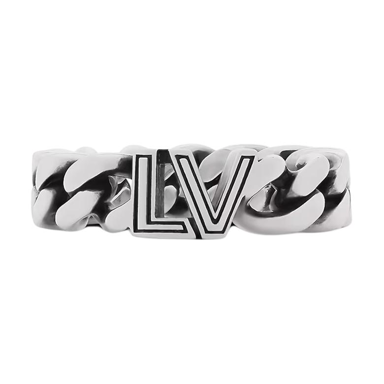 Louis Vuitton Engraved Logo Sterling Silver Ring Men rings M1760 Box+Shopping Bag,M
Louis Vuitton Engraved Logo Sterling Silver Ring Men rings M1760 Box+Shopping Bag,M