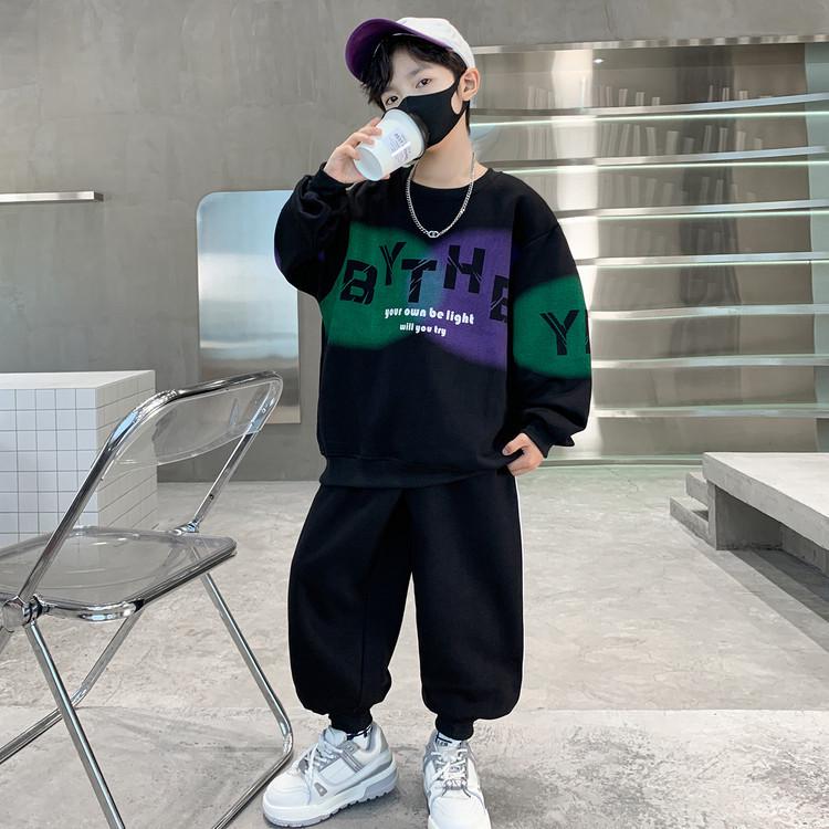 Boys 2025 Autumn Two-Piece Outfit: Sweatshirt and Long Pants for Kids Size 170 for height ~158cm
Boys 2025 Autumn Two-Piece Outfit: Sweatshirt and Long Pants for Kids Size 170 for height ~158cm