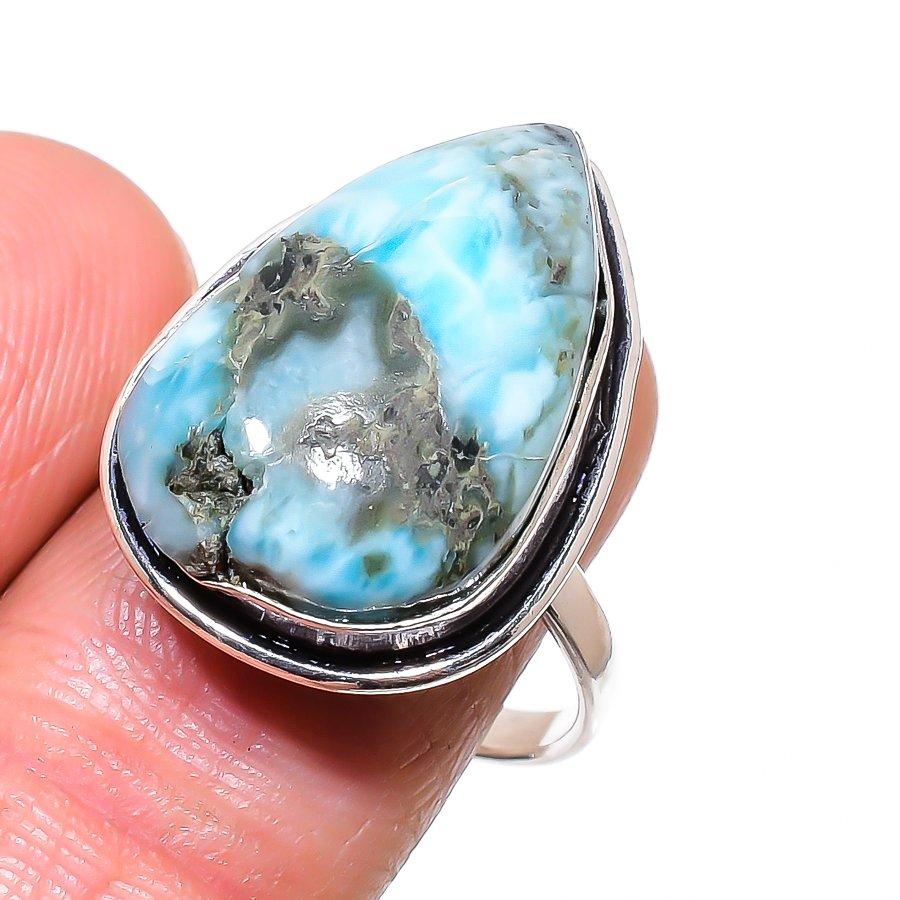 Natural Republic Larimar Gemstone 925 Sterling Silver Jewelry Ring Size 9 T6A45
Natural Republic Larimar Gemstone 925 Sterling Silver Jewelry Ring Size 9 T6A45