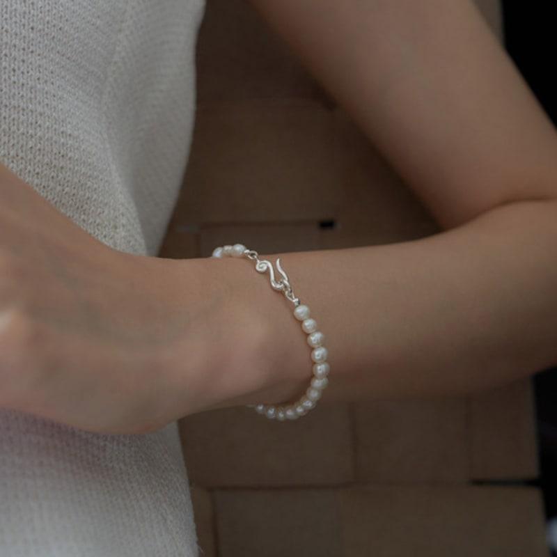 Dawn of Me New. Plant Pearl Bracelet S (wrist circumference 14-16cm)
Dawn of Me New. Plant Pearl Bracelet S (wrist circumference 14-16cm)